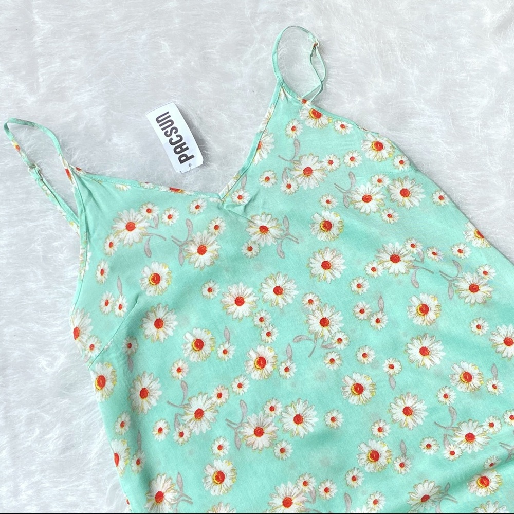LA HEARTS from PACSUN top mint peplum daisy print NWT size Medium - Picture 3 of 7